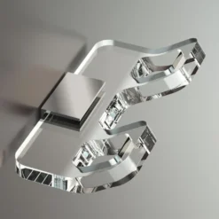 Appendiabiti da parete in plexiglass Casper Two