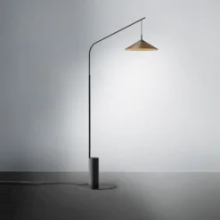 Lampada da terra design Lambda A