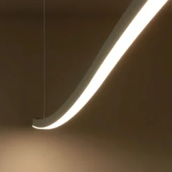 Lampadario a sospensione Curve a LED in alluminio