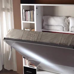 Letto matrimoniale a scomparsa verticale Pratico