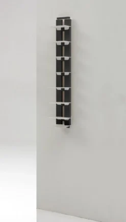 Libreria sospesa a muro in legno Zia Ortensia