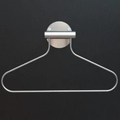 Servomuto design da parete in acciaio Everard A
