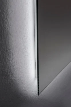 Specchio bagno con retro-illuminazione Filo