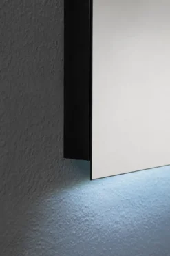 Specchio bagno retroilluminato Tray