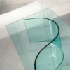 Tavolino da salotto in vetro curvato Davio