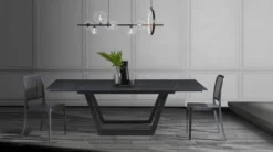 Tavolo allungabile con piano in ceramica Richard Black