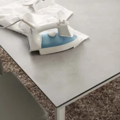 Tavolo allungabile Duarte piano vetro ceramica 140 x 90 cm
