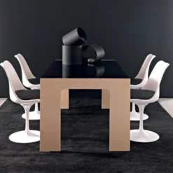 Tavolo design moderno Touch Wood